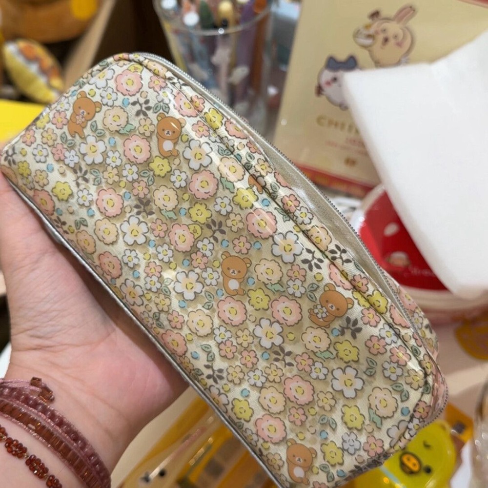 Good Floral & Wedding Decor Supply - Kotak pensil bermotif bunga Rilakkuma yang